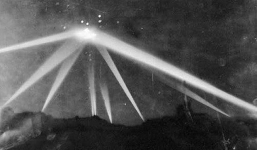 Sững sờ ảnh chụp UFO thời chưa có photoshop